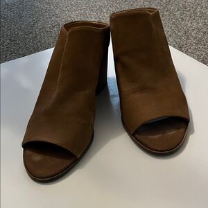 Lucky Brand Brown Open-Toe Mules